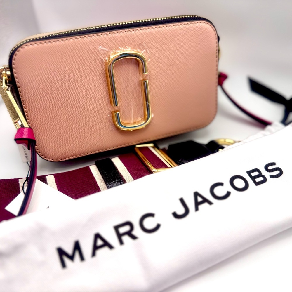 **SOLD**Marc Jacobs SnapShot Crossbody Bag NWT!! - Picture 13 of 16